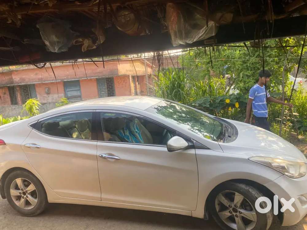 Hyundai Elantra 2012 Diesel Well Maintained