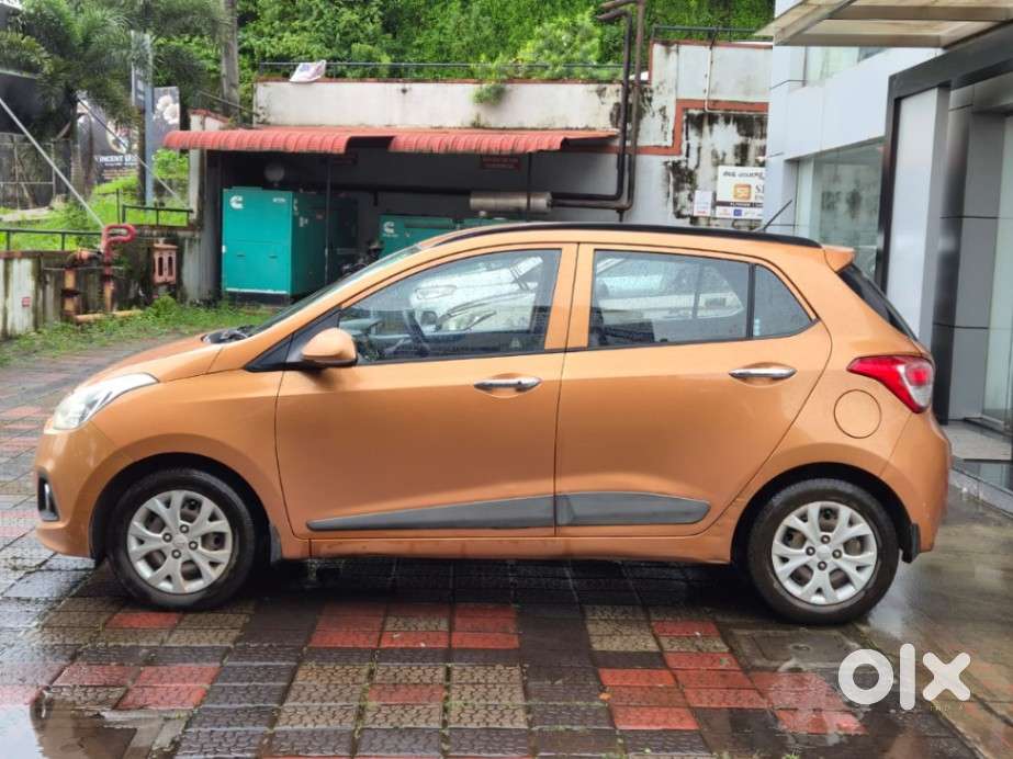Hyundai Grand I10 Sportz, 2014, Petrol