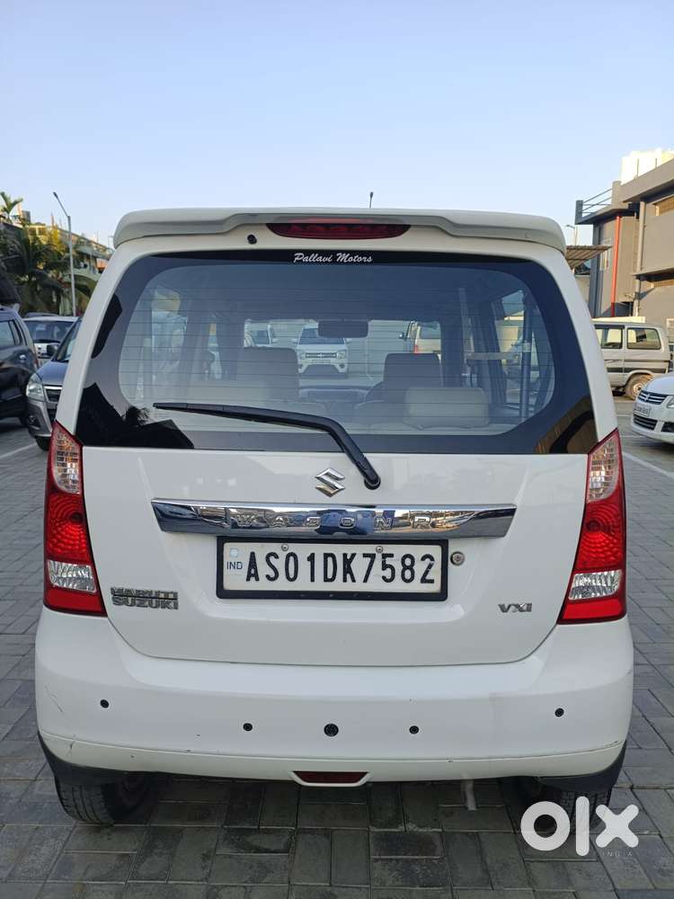 Maruti Suzuki Wagon R 1.0 Vxi Ags, 2017, Petrol
