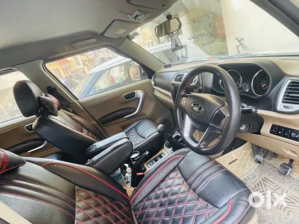 Mahindra Tuv 300 2017