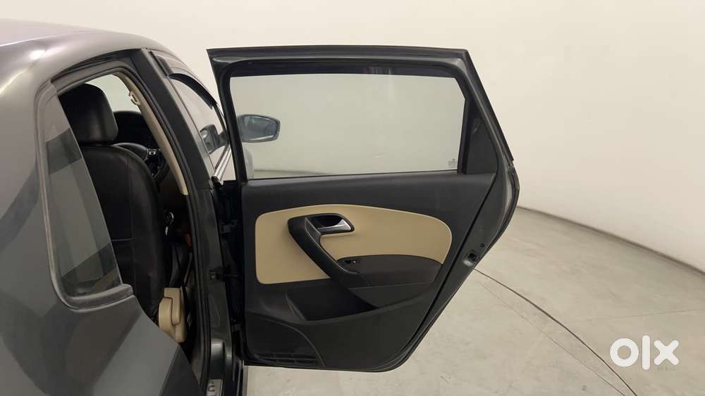 Volkswagen Polo Petrol Highline 1.2l, 2014, Petrol