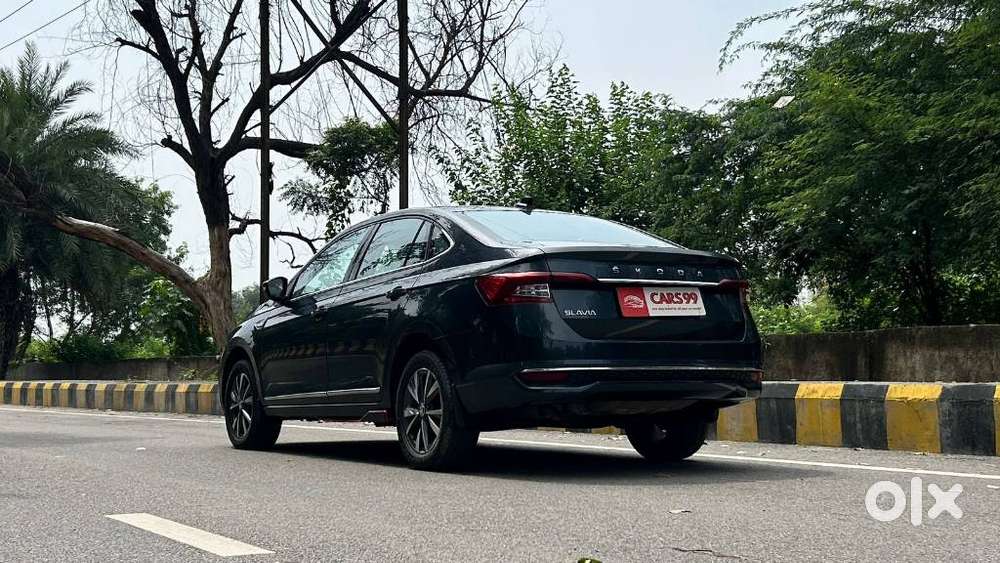 Skoda Slavia Style 1.0l Tsi At, 2023, Petrol