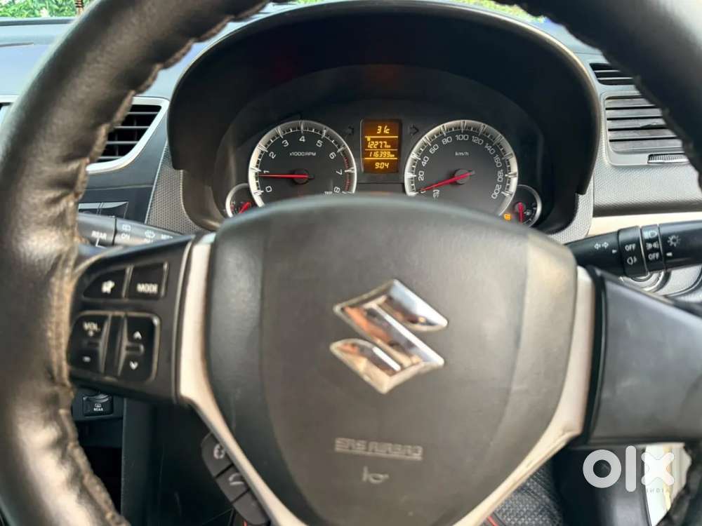 Maruti Suzuki Swift Zxi Bsiv, 2017, Petrol