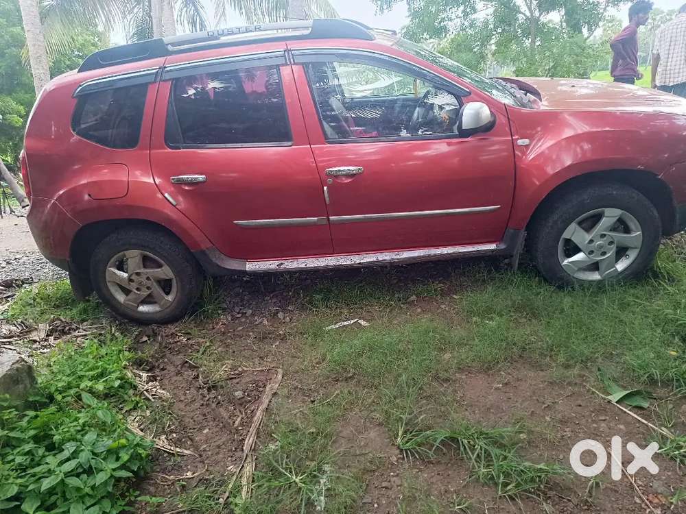 Renault Duster 2012,top End Model