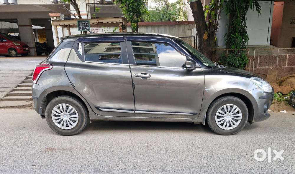 Maruti Suzuki Swift 1.2 Vxi (o), 2023, Petrol