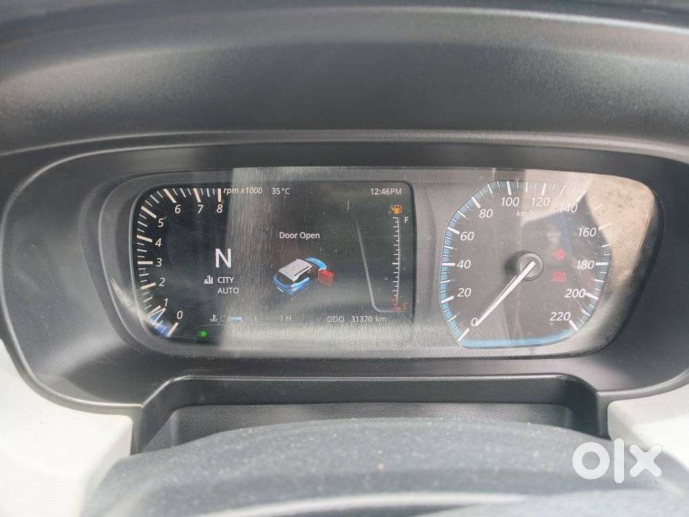 Tata Punch Creative Flagship Dual Tone Amt, 2023, Petrol