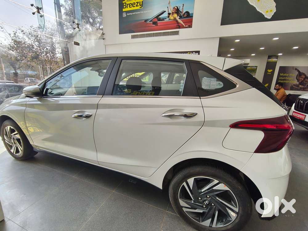 Hyundai I20 Asta (o) 1.2 Mt, 2022, Petrol