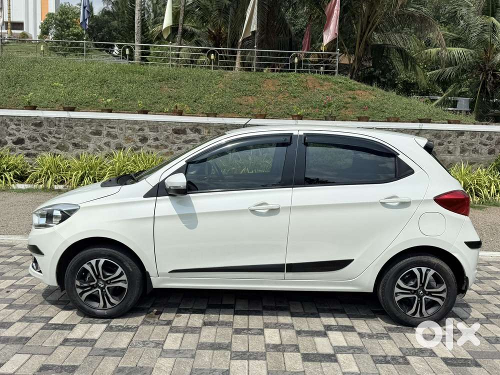Tata Tiago 1.2 Revotron Xz (o), 2019, Petrol