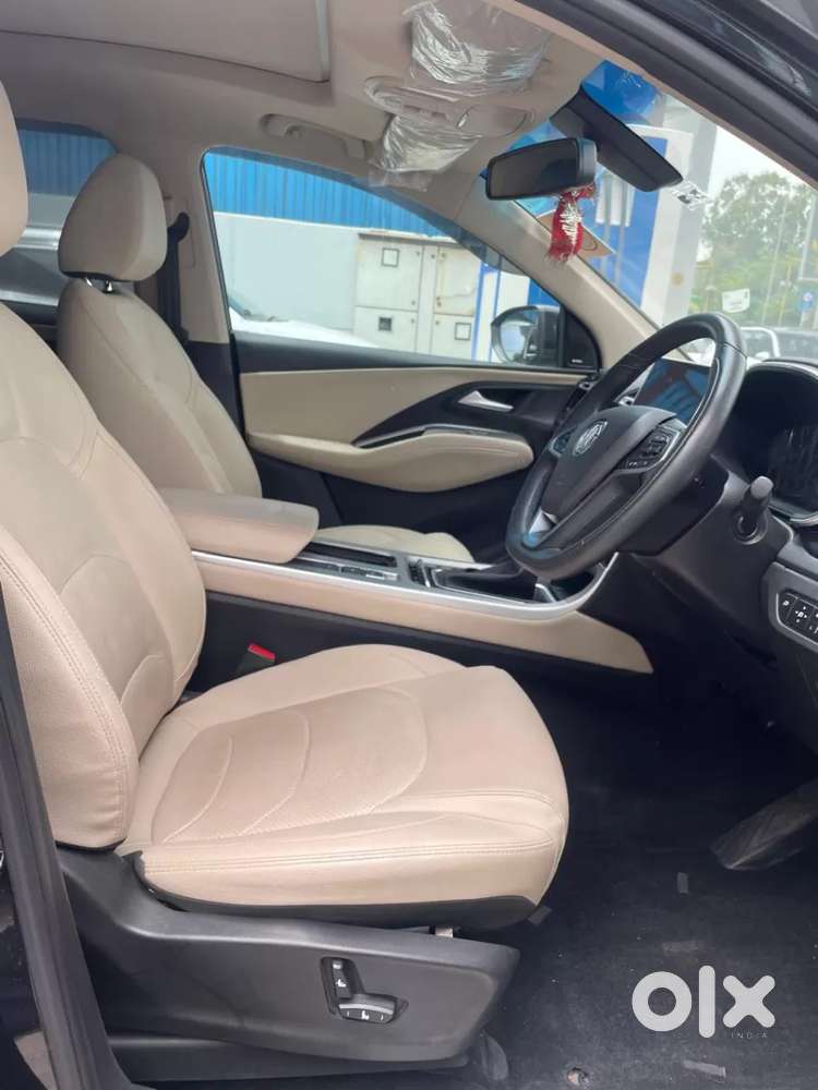 Mg Hector Plus, 2024, Petrol
