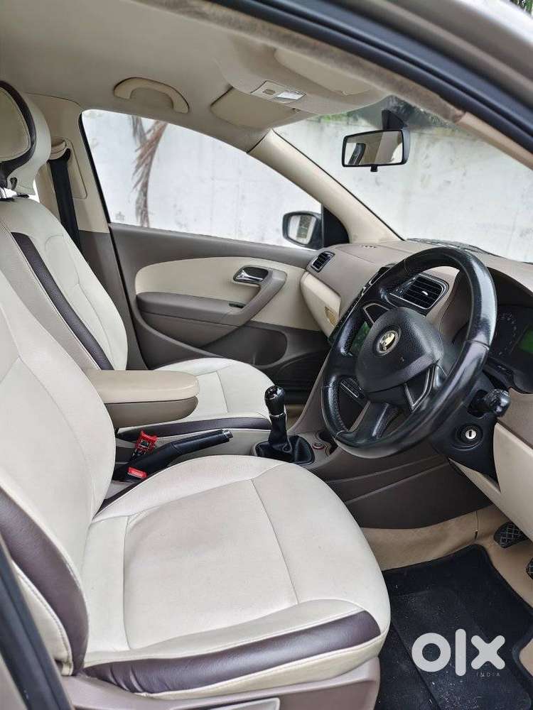 Skoda Rapid Elegance 1.6 Tdi Cr Manual, 2013, Diesel