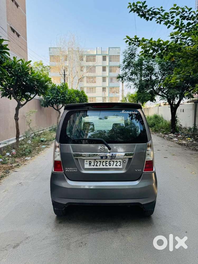 Maruti Suzuki Stingray 2015 Petrol Well Maintained