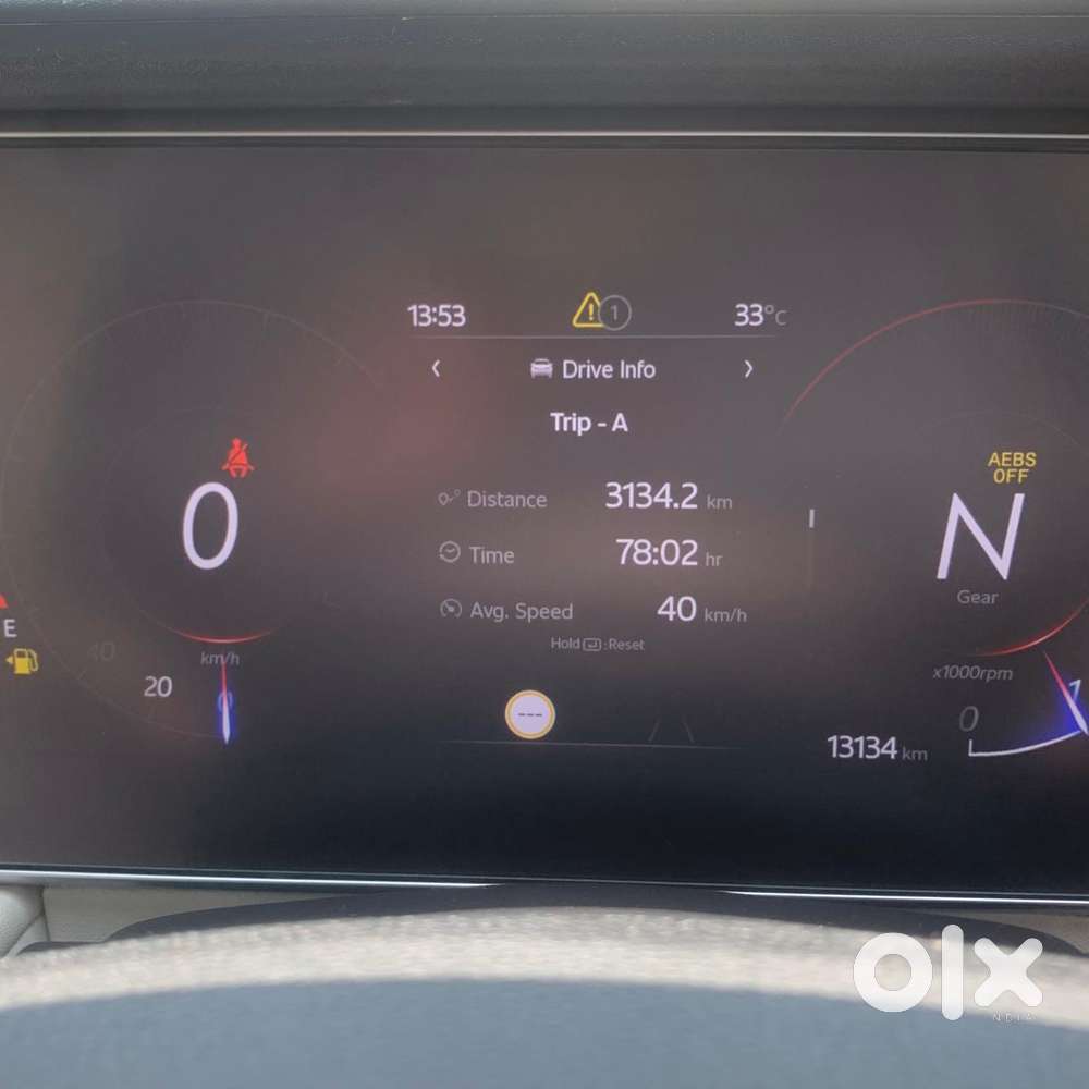 Mahindra Xuv700 2.2 Ax 7 Diesel Mt Luxury Pack Str, 2025, Diesel