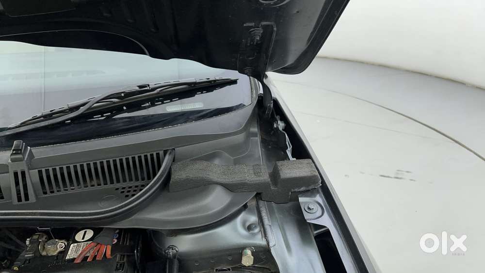 Skoda Slavia Style 1.0l Tsi Mt, 2022, Petrol