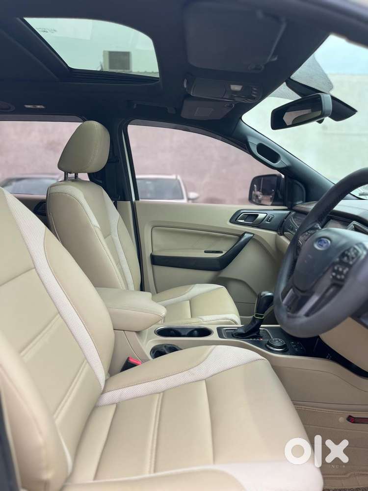 Ford Endeavour 3.2 Titanium At 4x4, 2017, Diesel