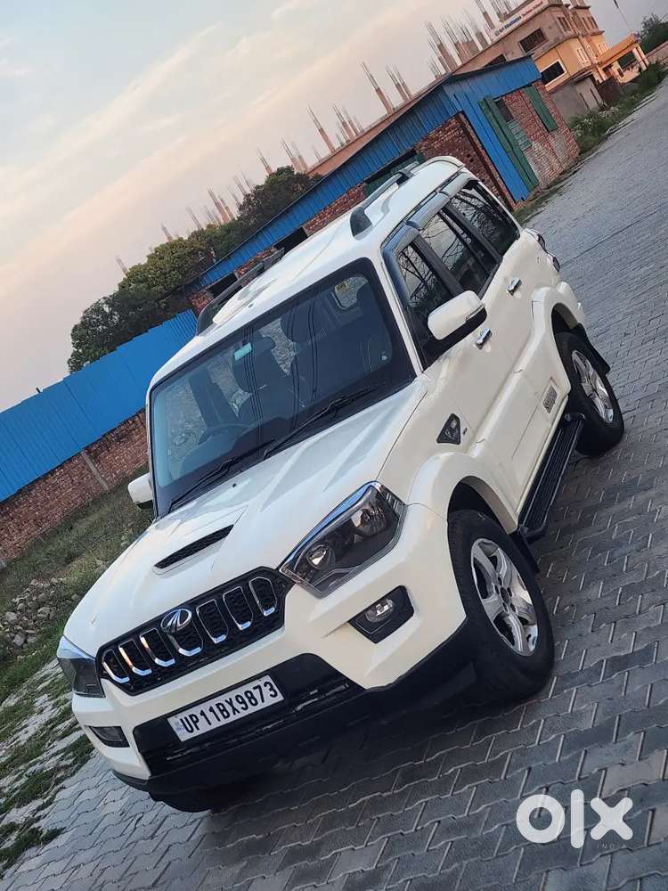 Mahindra Scorpio 
1st Owner 
Android System