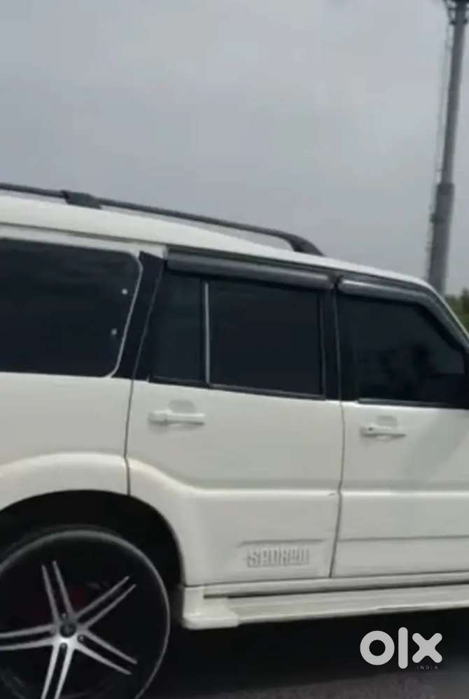 Scorpio M2di Top Candition