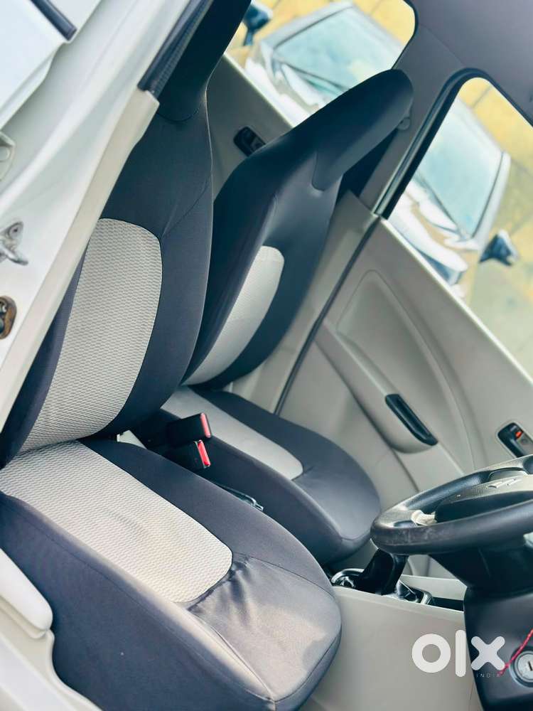 Maruti Suzuki Celerio 1.0 Lxi Mt, 2014, Cng & Hybrids