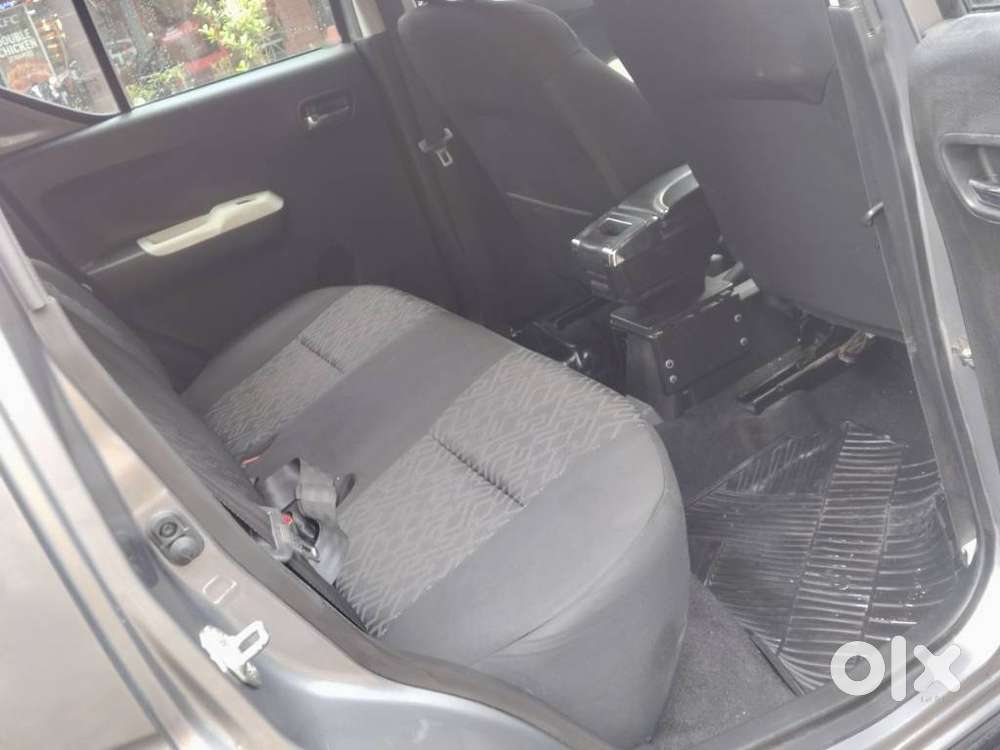 Maruti Suzuki Ignis 1.2 Alpha Mt, 2022, Petrol