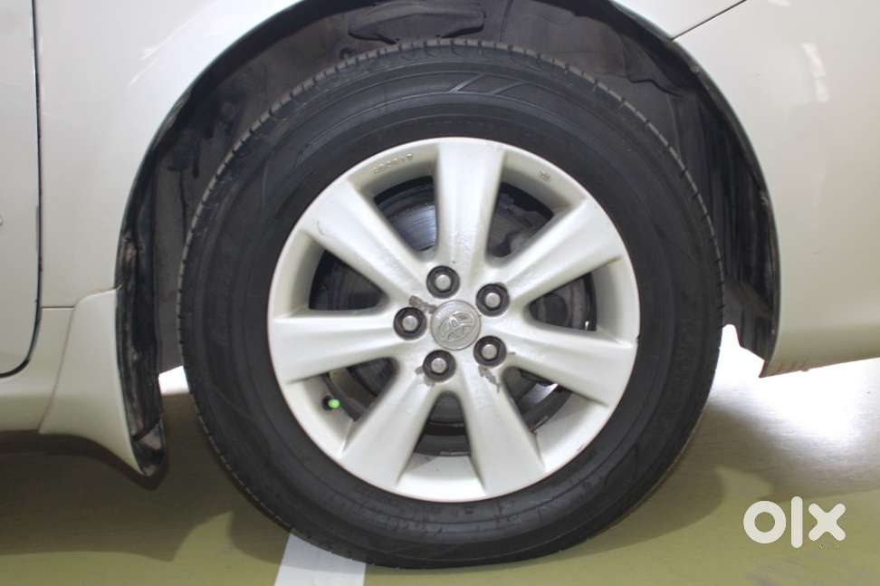 Toyota Corolla Altis G, 2011, Petrol
