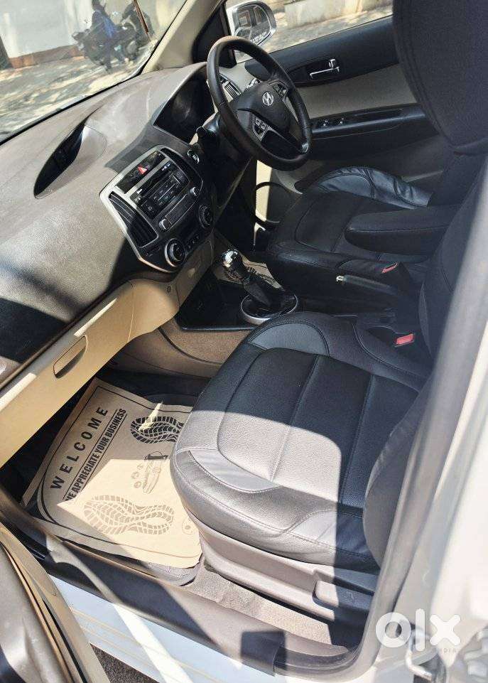 Hyundai i20 Petrol Asta Option, 2012, Petrol