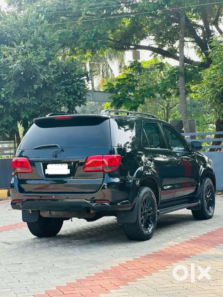 Toyota Fortuner 2012 4×4 Manual