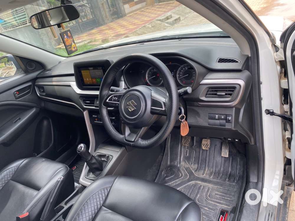 Maruti Suzuki Brezza Vxi At Petrol Manual 2025