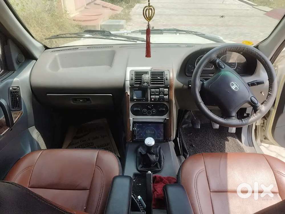 Tata Safari Top Model  Luxury + Power Combo Showroom Room Condition