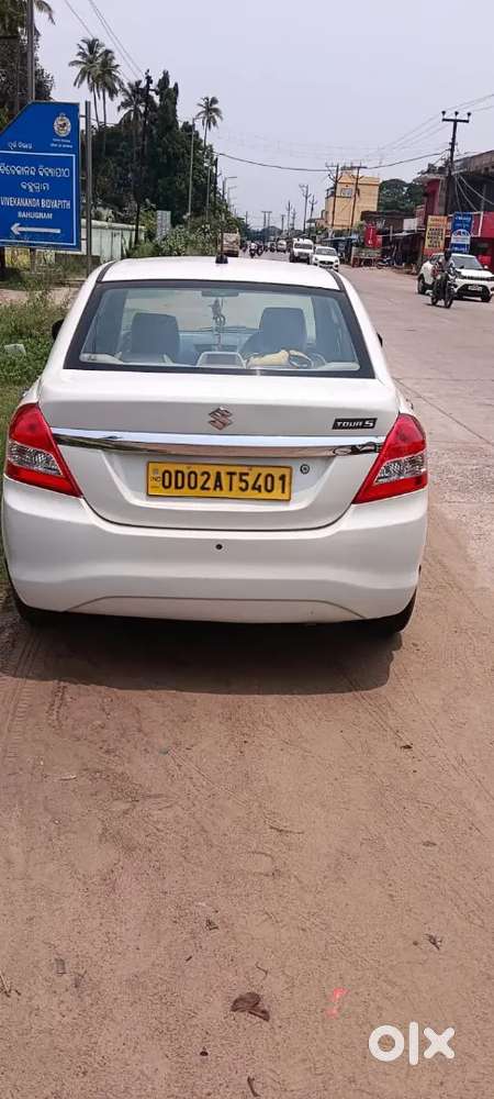 Maruti Suzuki Swift Dzire 2018 Diesel Manual