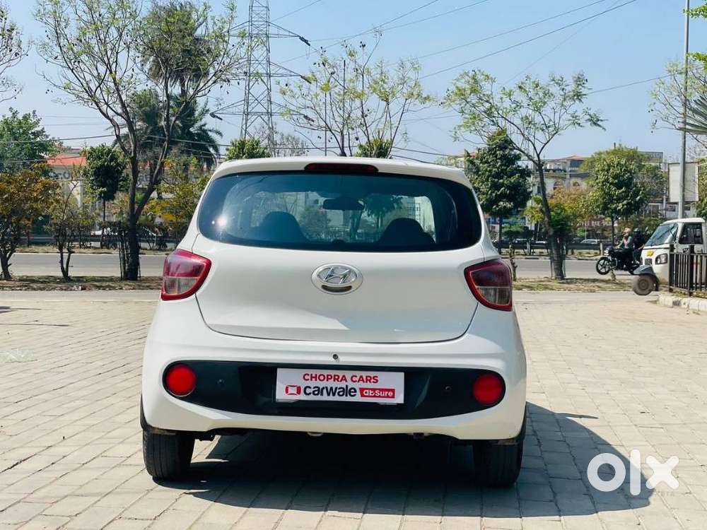 Hyundai Grand I10 Sportz 1.2 Kappa Vtvt, 2017, Petrol