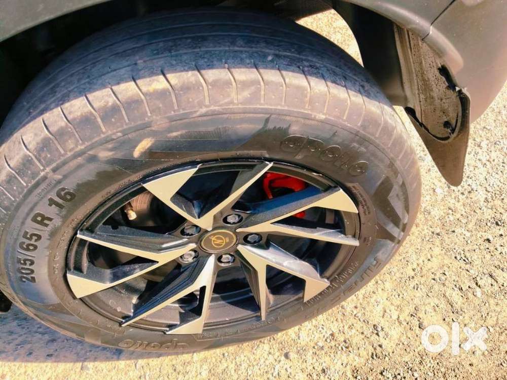 Mahindra Xuv300 W6 Diesel, 2023, Diesel