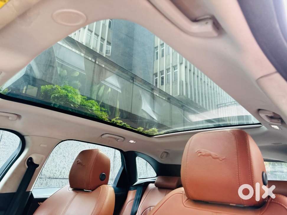 Jaguar F-pace 2.0 R Dynamic S, 2022, Petrol