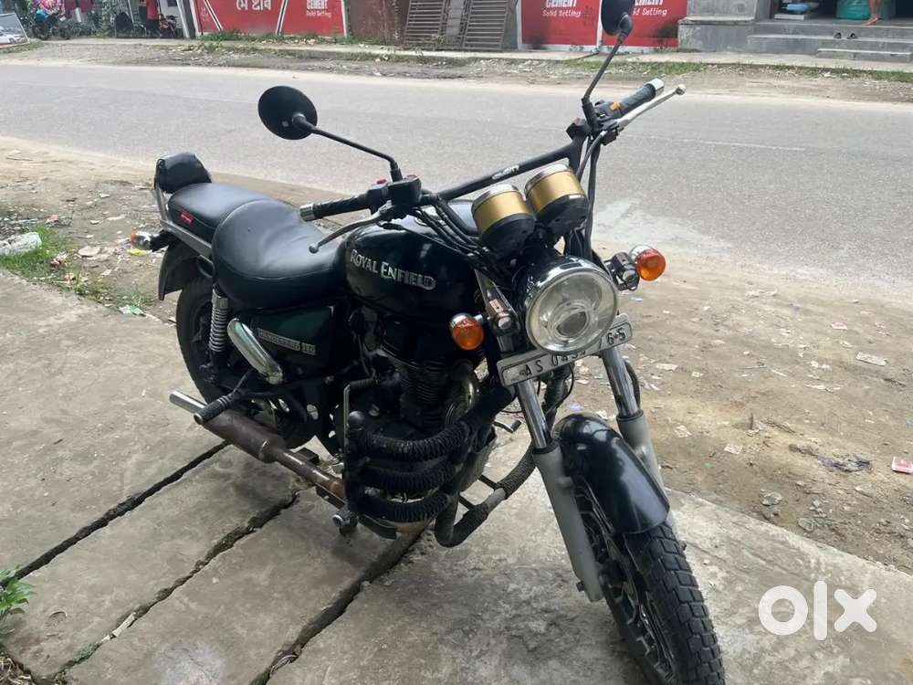 Urgent Sale: 2017 Royal Enfield Thunderbird 350 (Black)
