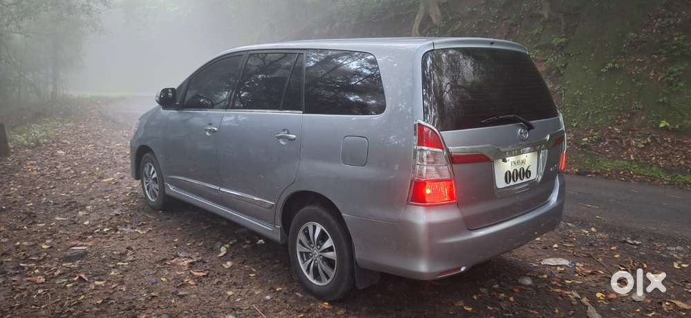 Toyota Innova 2.5 V 7 Str, 2015, Diesel