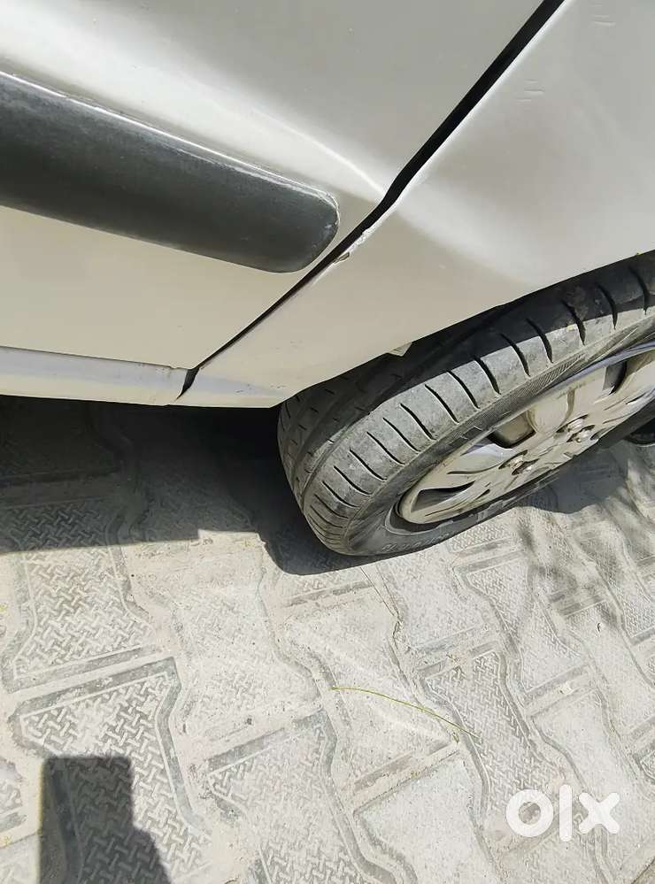 Cng Or Petrol Or Ac