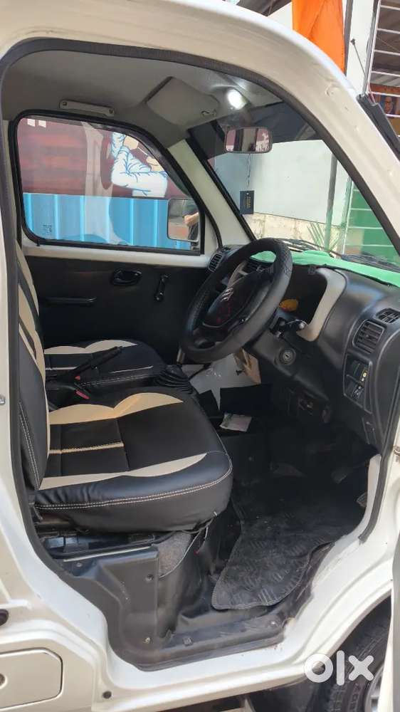 White Eecco 2019 Ac Cng