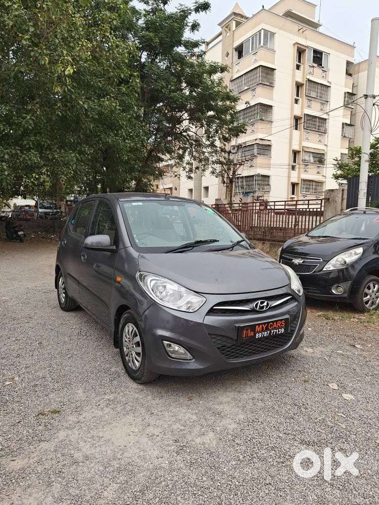 Hyundai I10 Sportz 1.1 Lpg, 2015, Petrol