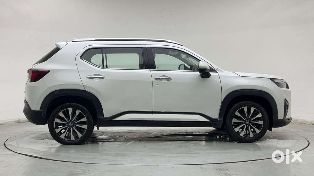 Honda Elevate Zx Mt, 2024, Petrol