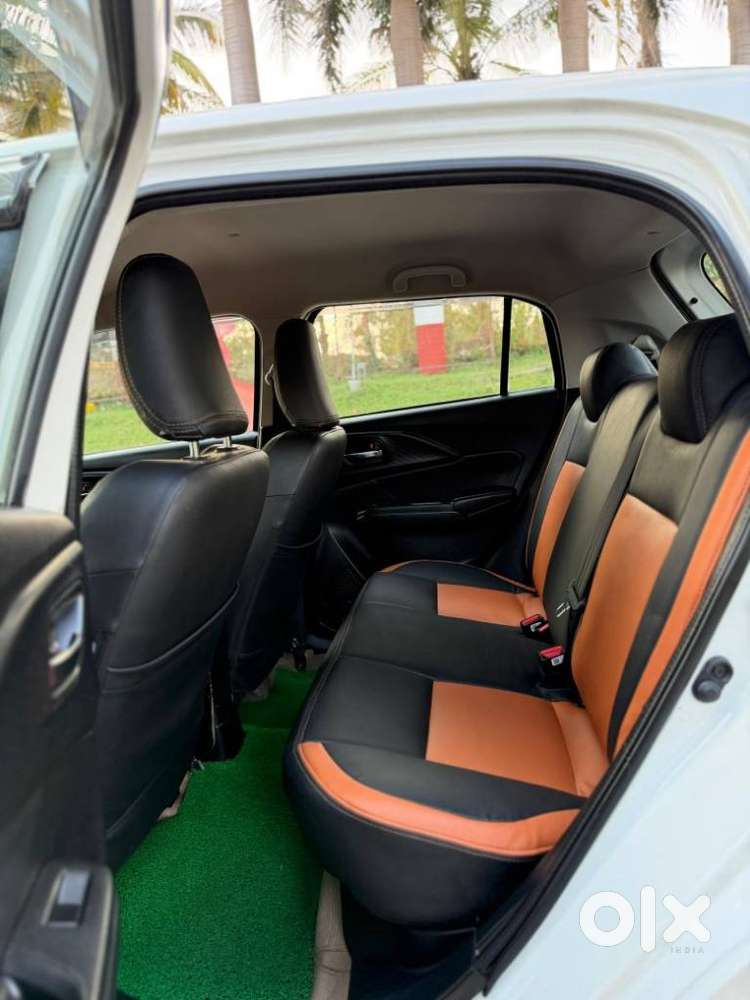 Maruti Suzuki Swift Vxi + Manual, 2024, Petrol