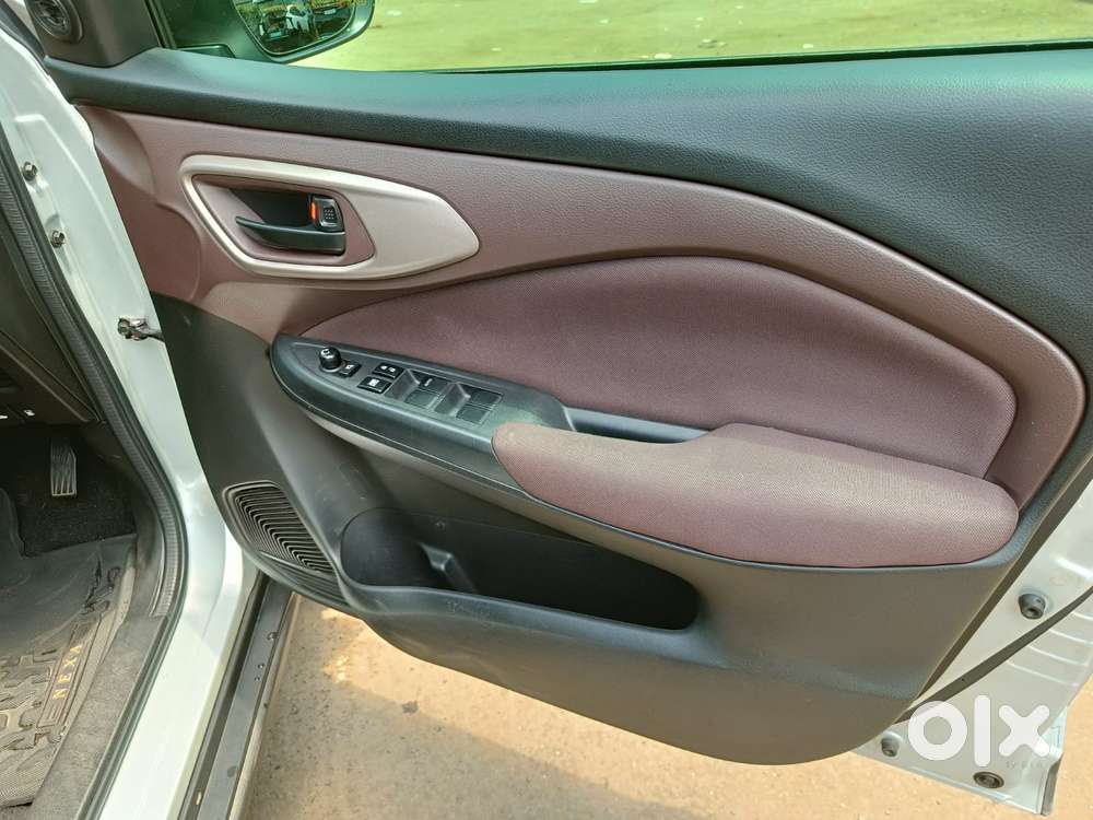 Maruti Suzuki Fronx Delta Plus 1.2 Ags, 2024, Petrol