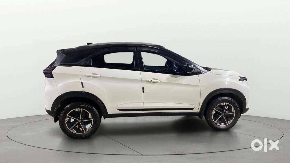 Tata Nexon Fearless Plus S 1.2 Revotron Petrol 6mt Dt, 2024, Petrol