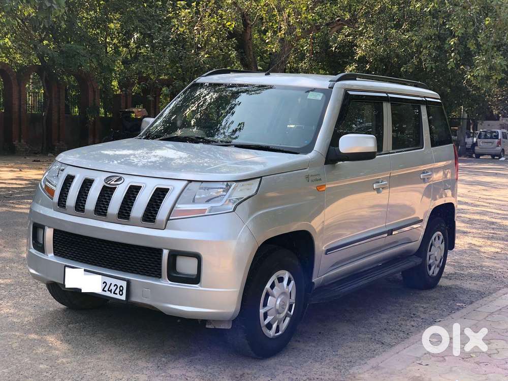 Mahindra Tuv 300
