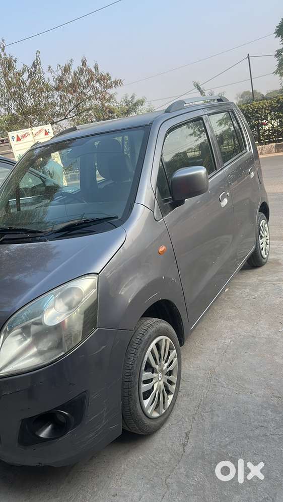 Maruti Suzuki Wagon R 2013 Petrol Well Maintained