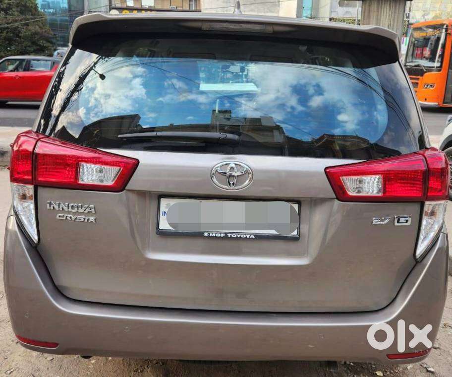 Toyota Innova Crysta