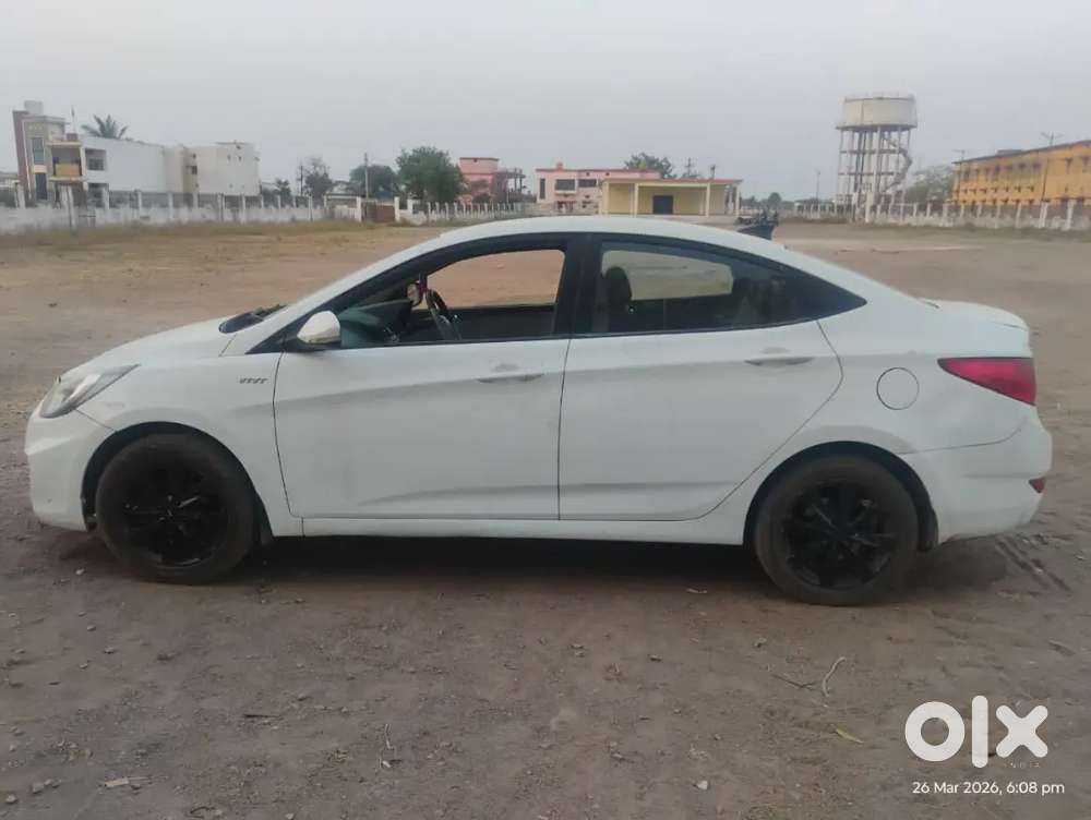 Hyundai Verna 2013 Petrol Well Maintained