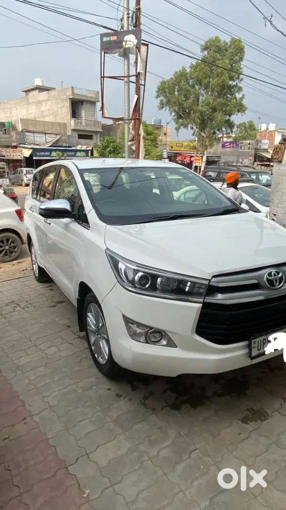 Toyota Innova Crysta 2020
