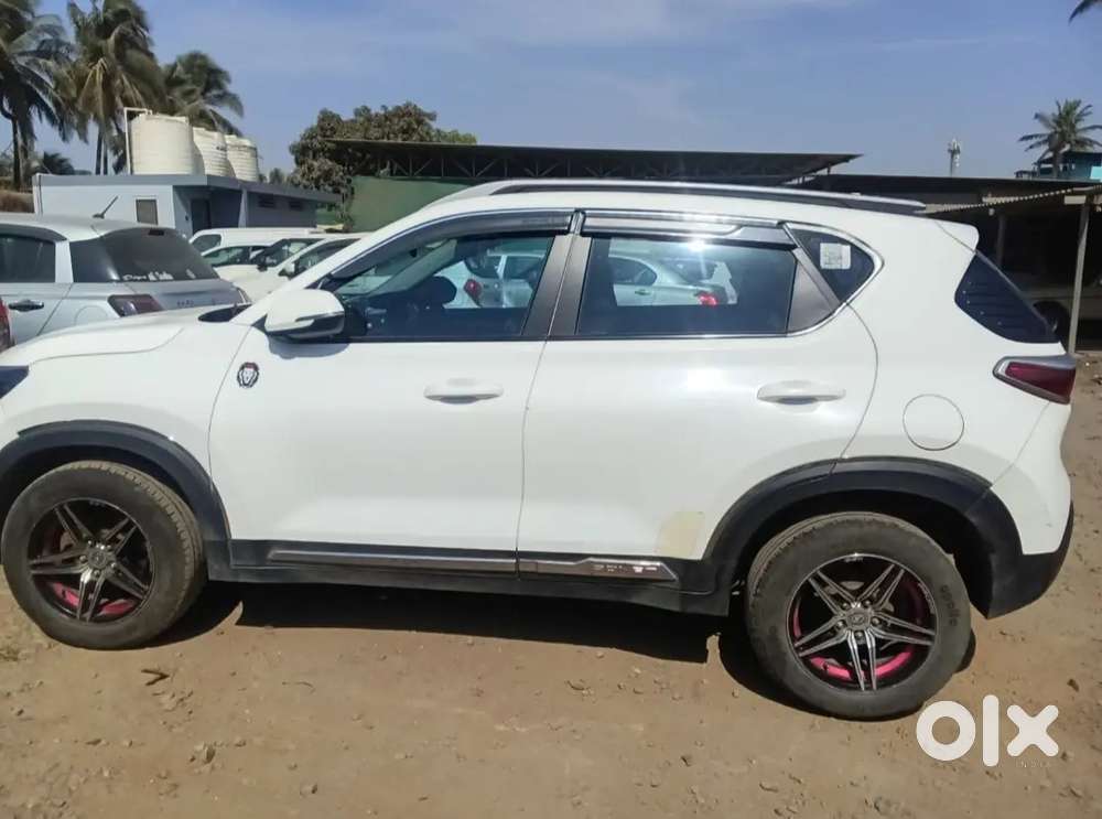 Kia Sonet 2021 Diesel Well Maintained