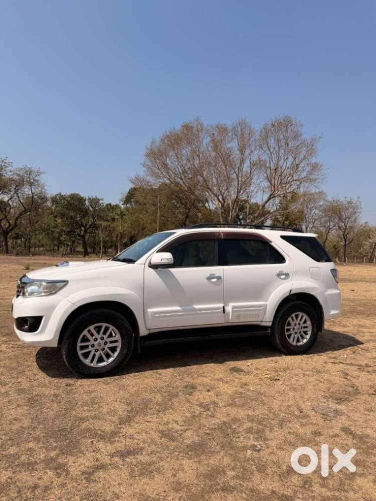 Toyota Fortuner 3.0 4x2 Automatic, 2013, Diesel