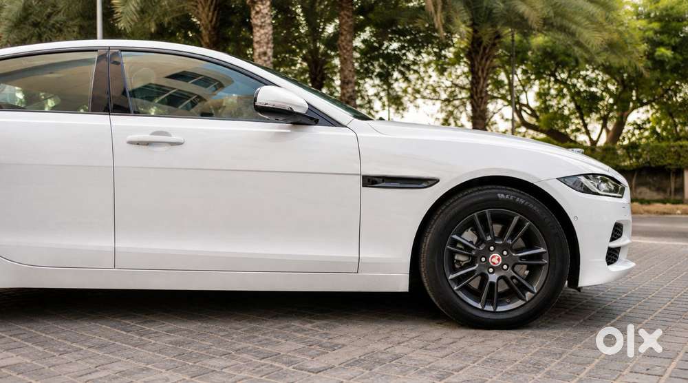 Jaguar Others Xe, 2021, Petrol
