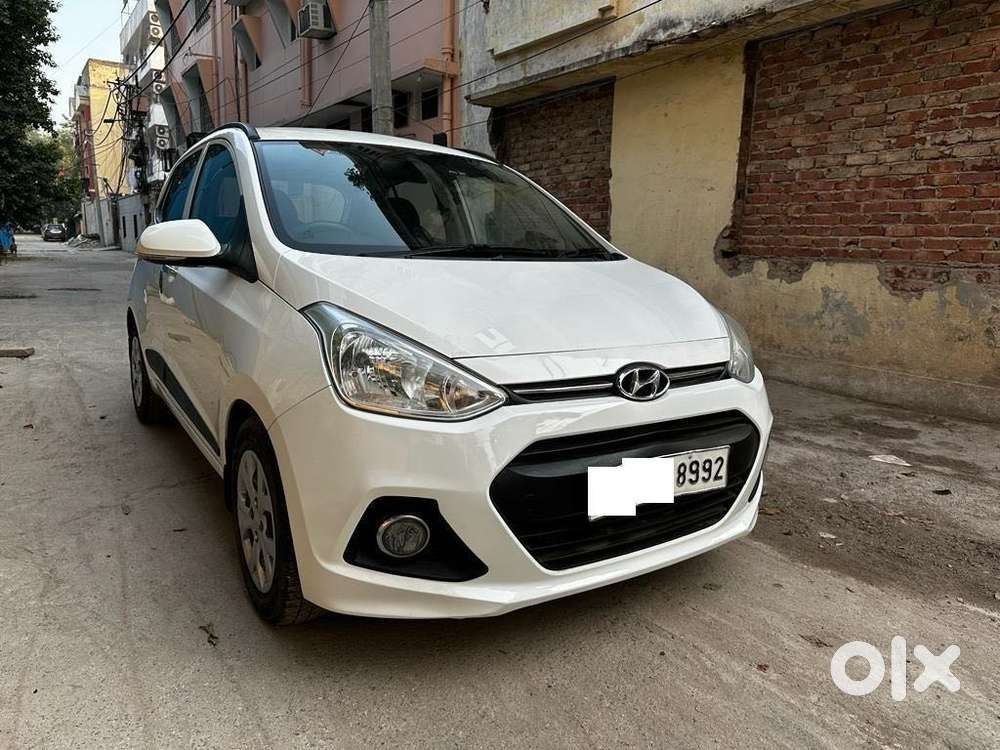 Hyundai Grand I10 Sportz Dual Tone 1.2 Crdi, 2018, Diesel
