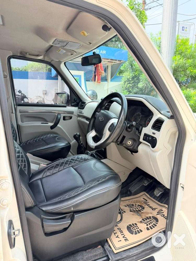 Mahindra Scorpio Classics5 Fully Converted To S11